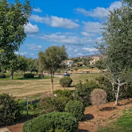 3 Bedroom Lefkara With Private Infinity Pool, Aphrodite Hills Kouklia